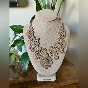 Chloe + Isabel Gold Queens Lace Necklace